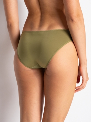 MADDIE 0427 green