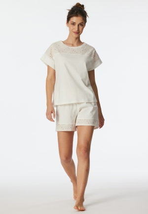  102 off-white